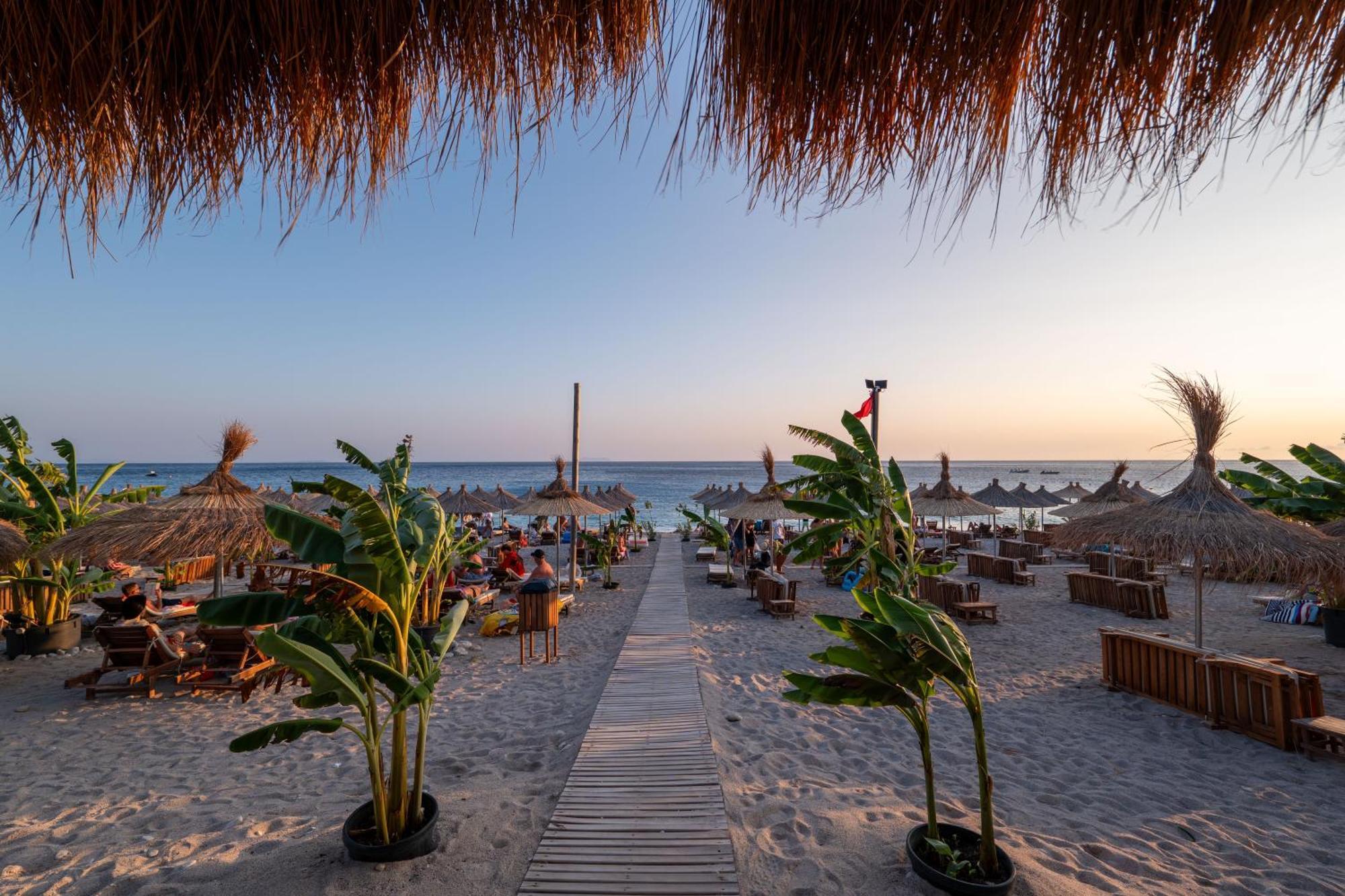Domi Beach Valley Дхерми Экстерьер фото